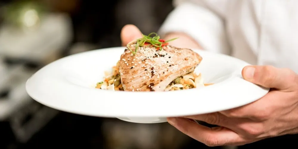 ترتیب سرو غذا؛ چرا اهمیت دارد؟