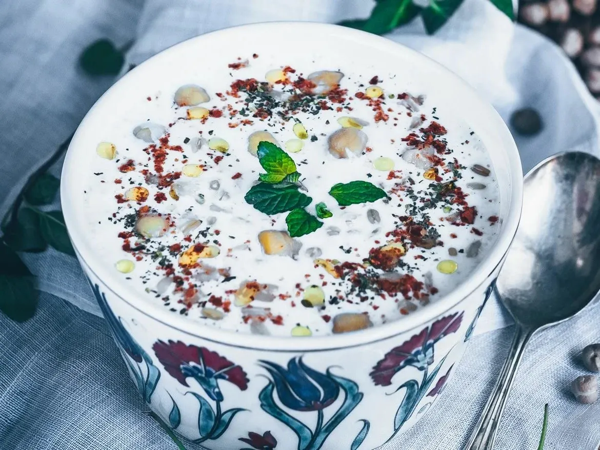 طرز تهیه سوپ دوغ اردبیلی؛ طعمی سنتی و متفاوت برای روزهای خنک پاییزی ایران