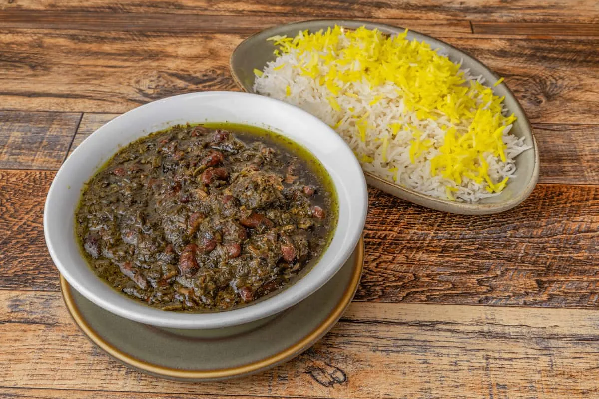 ادویه قرمه‌سبزی؛ راز عطر اصیل و طعم صبور خورشت ایرانی